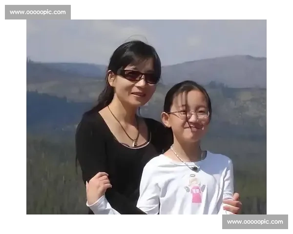 小女孩有望成为 “教授” 弟子？