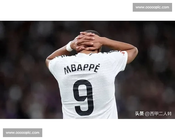 巴雷罗炮轰比赛中断:节奏全乱,球员状态受致命打击 巴雷罗炮轰比赛中断:节奏全乱,球员状态受致命打击