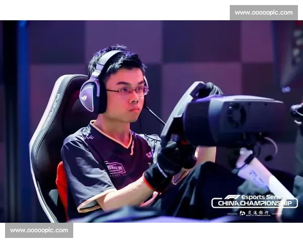 心疼！F1电竞排名赛选手憾失良机，观众纷纷送上安慰