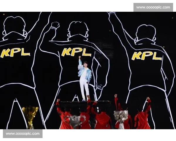 巅峰对决，KPL总决赛冠军，他们是如何成为赛场上最后的赢家！