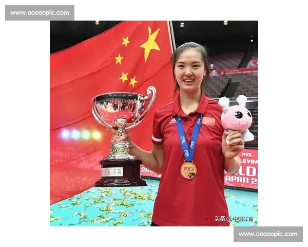 惊艳！中国女排绝境逆袭，捧起世联赛冠军奖杯！