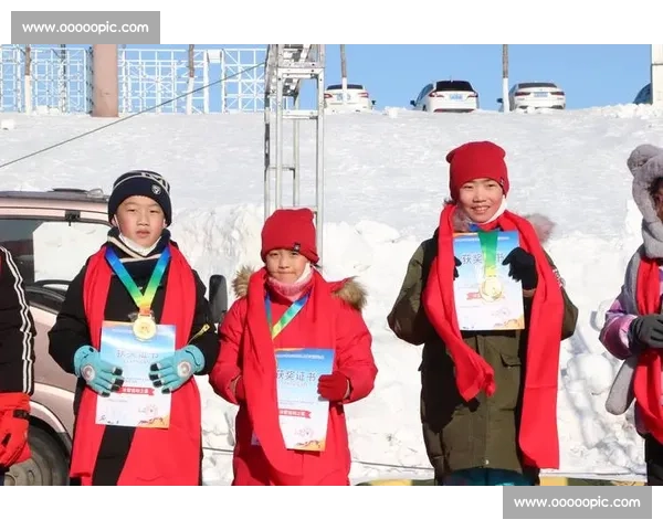 现场直击！滑雪世锦赛的冰雪盛宴，身临其境